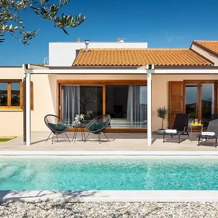 Ferienhaus Ferienvilla Desire